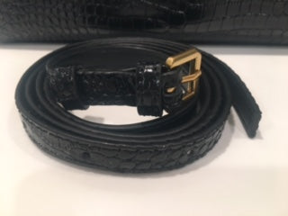 handbag strap view