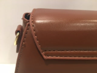 liliana bags classic shoulder bag detail view